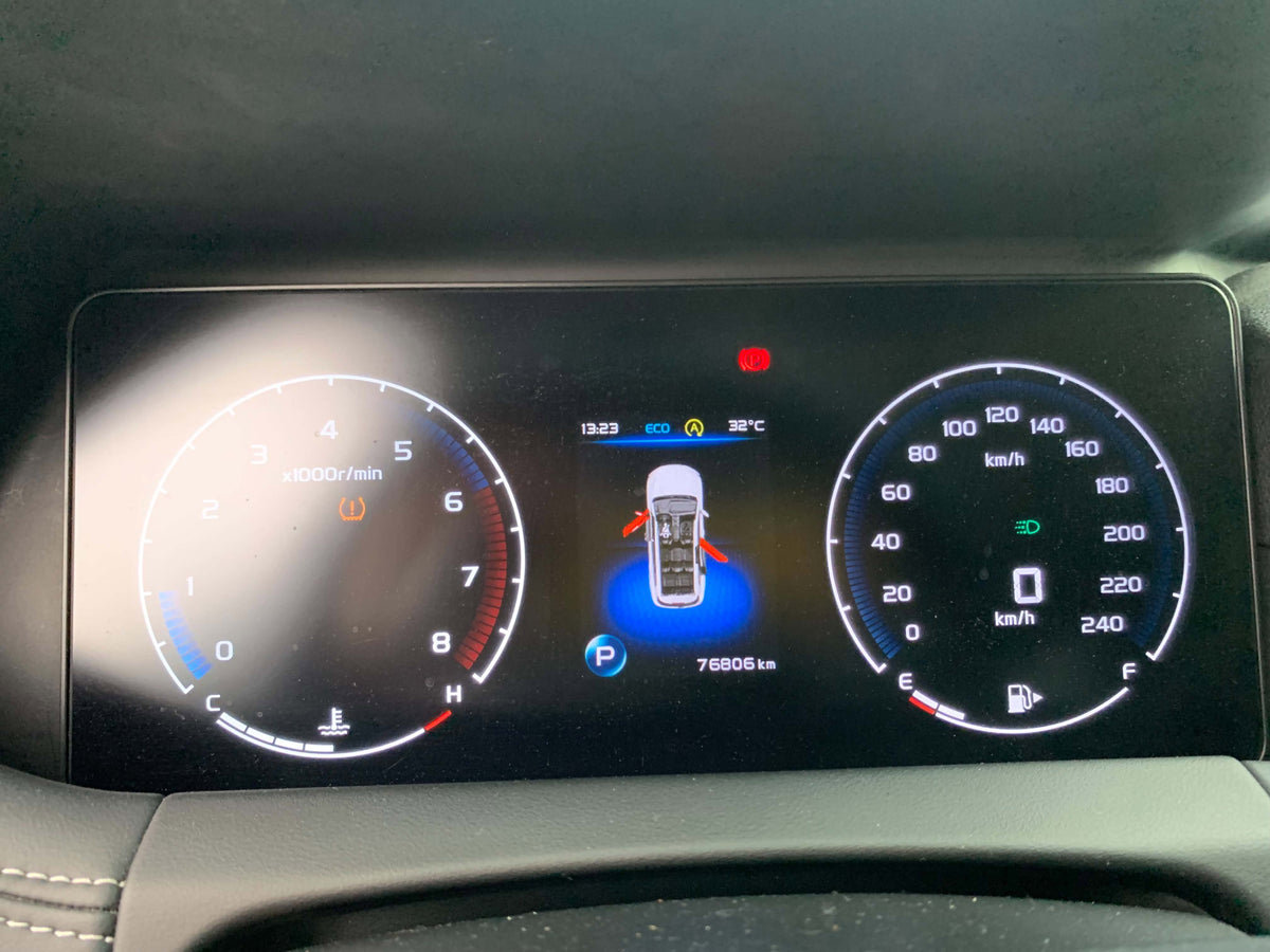 2021 GEELY OKAVANGO COMFORT 1.5L AUTOMATIC TRANSMISSION Gold Aces Car Display Center