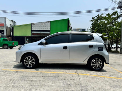 2020 TOYOTA WIGO G 1.0L AUTOMATIC TRANSMISSION Gold Aces Car Display Center