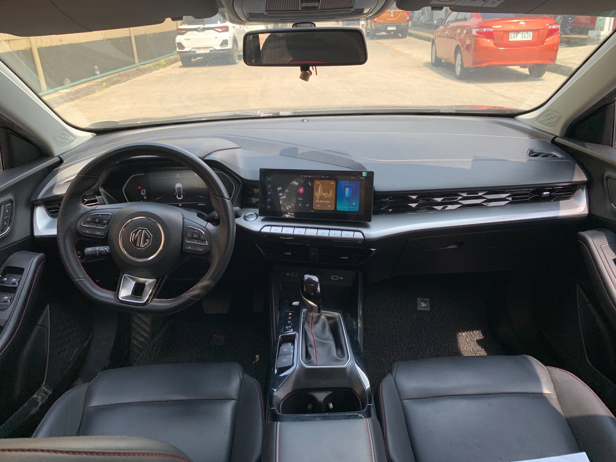 2025 MG GT ALPHA 1.5L AUTOMATIC TRANSMISSION (9TKMS ONLY!) Gold Aces Car Display Center