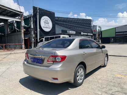 2011 TOYOTA ALTIS 1.6L G MANUAL TRANSMISSION Gold Aces Car Display Center