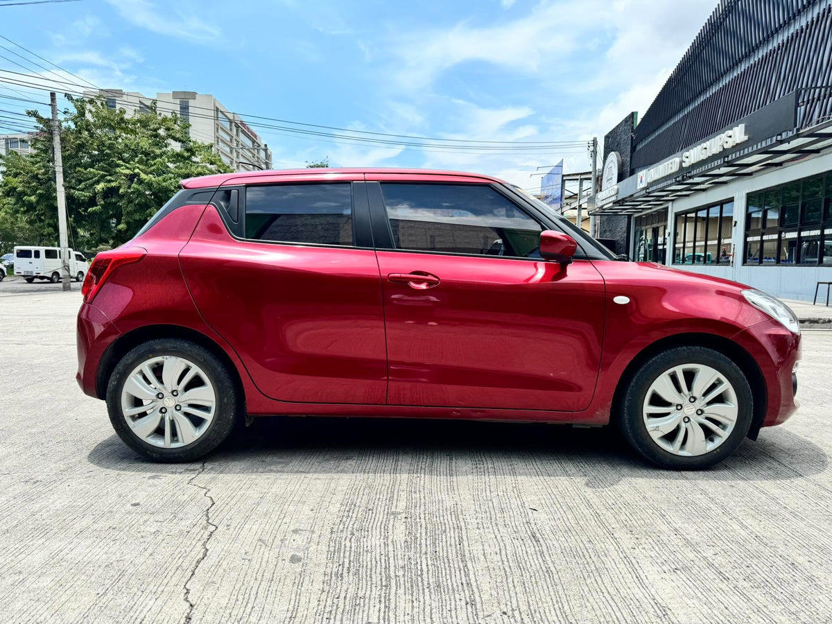 2021 SUZUKI SWIFT GL 1.2L AUTOMATIC TRANSMISSION (9TKMS ONLY!) Gold Aces Car Display Center