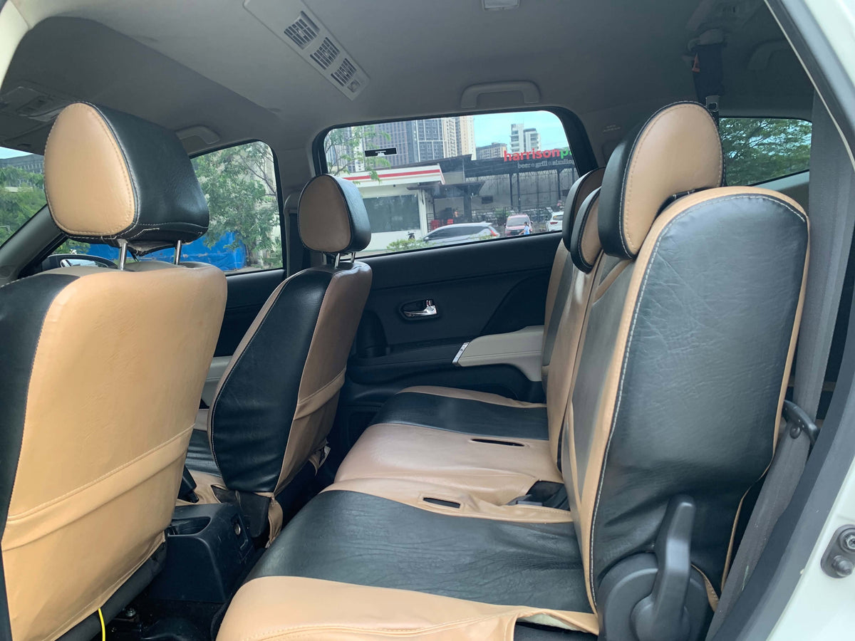 2019 TOYOTA RUSH 1.5L G AUTOMATIC TRANSMISSION Gold Aces Car Display Center
