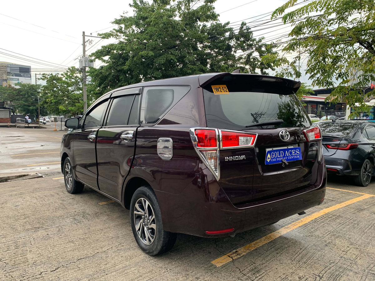 2022 TOYOTA INNOVA 2.8L E DIESEL MANUAL TRANSMISSION Gold Aces Car Display Center