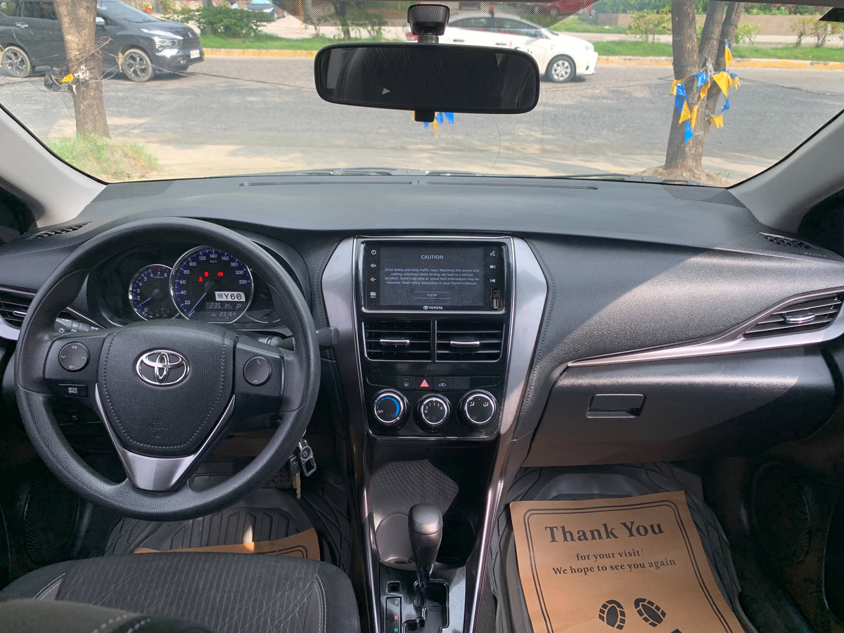 2025 TOYOTA VIOS 1.3L XLE AUTOMATIC TRANSMISSION Gold Aces Car Display Center