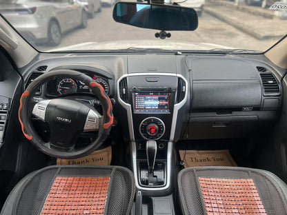 2018 ISUZU MUX LS 3.0L AUTOMATIC TRANSMISSION Gold Aces Car Display Center