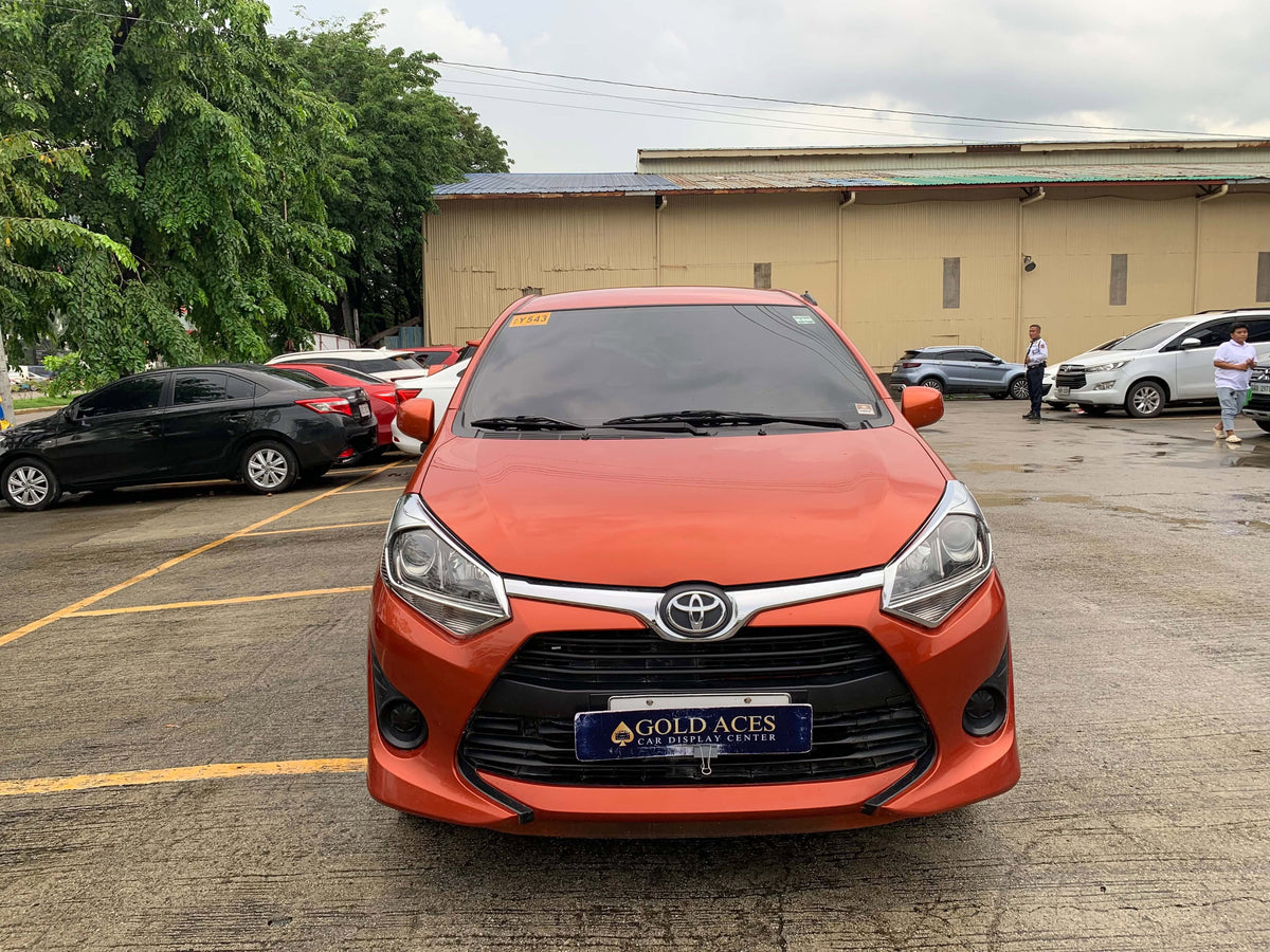 2018 TOYOTA WIGO E 1.0L MANUAL TRANSMISSION Gold Aces Car Display Center