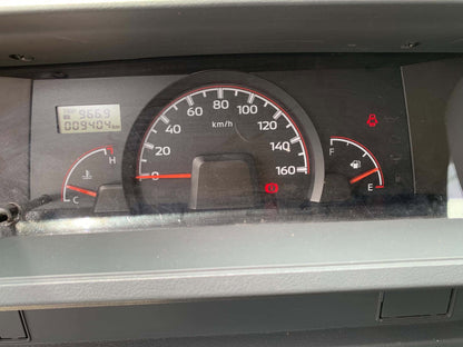 2026 MITSUBISHI L300 FB 2.2L DSL MANUAL TRANSMISSION (9TKMS ONLY!) Gold Aces Car Display Center