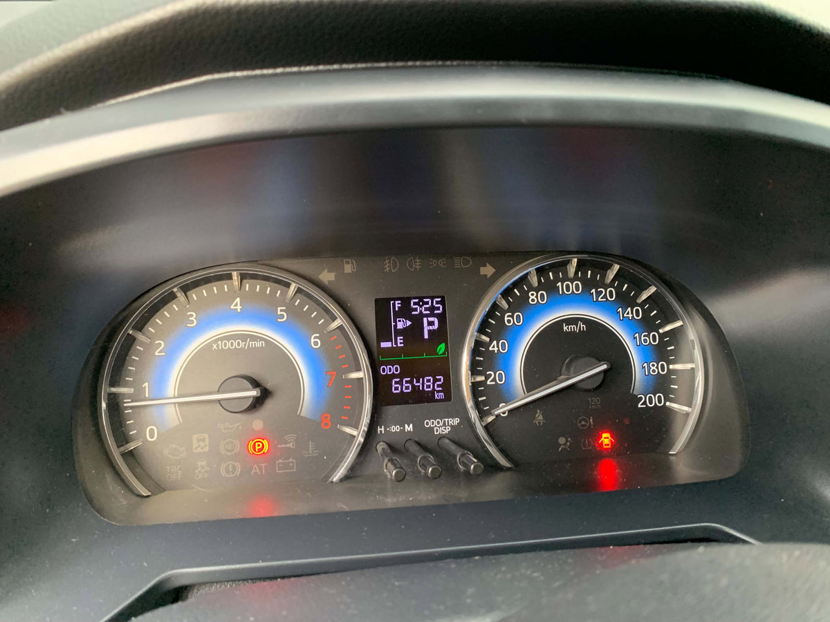 2019 TOYOTA RUSH 1.5L G AUTOMATIC TRANSMISSION Gold Aces Car Display Center