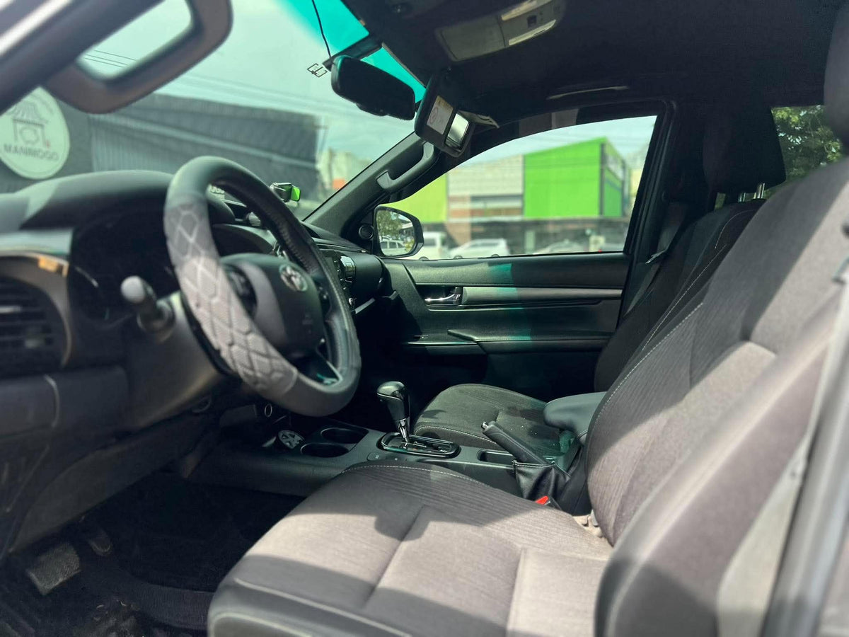 2022 TOYOTA HILUX CONQUEST V 2.4L AUTOMATIC TRANSMISSION (35TKMS ONLY!) Gold Aces Car Display Center