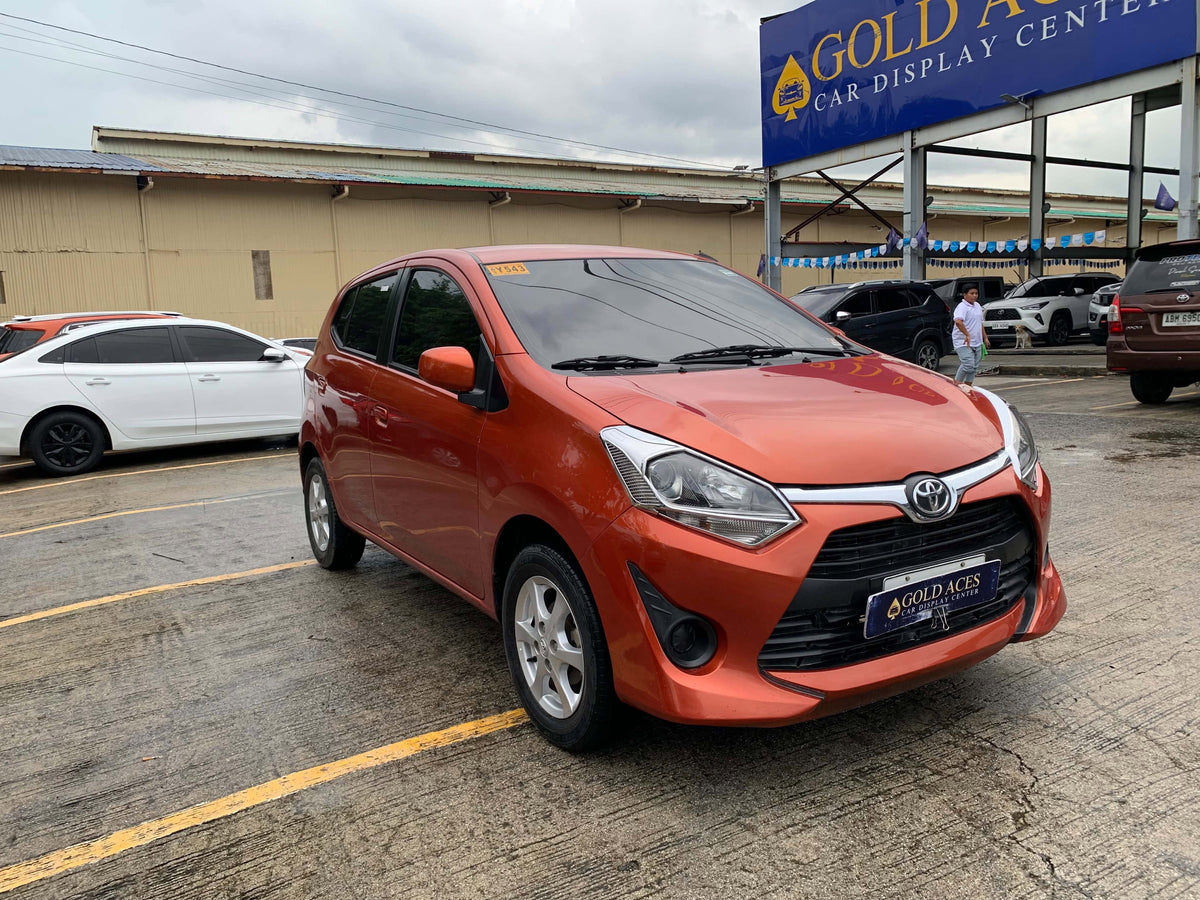 2018 TOYOTA WIGO E 1.0L MANUAL TRANSMISSION Gold Aces Car Display Center
