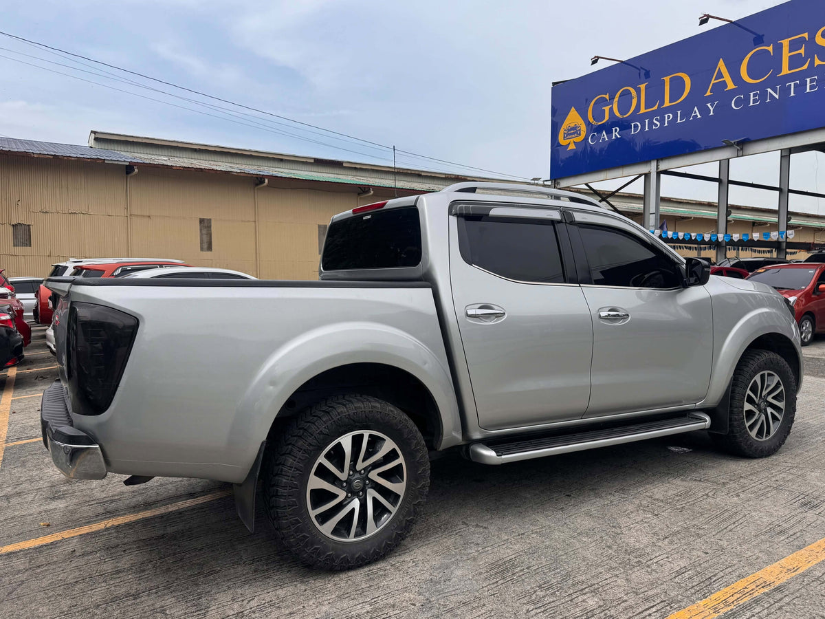 2016 NISSAN NAVARA VL 2.5L 4X4 AUTOMATIC TRANSMISSION Gold Aces Car Display Center