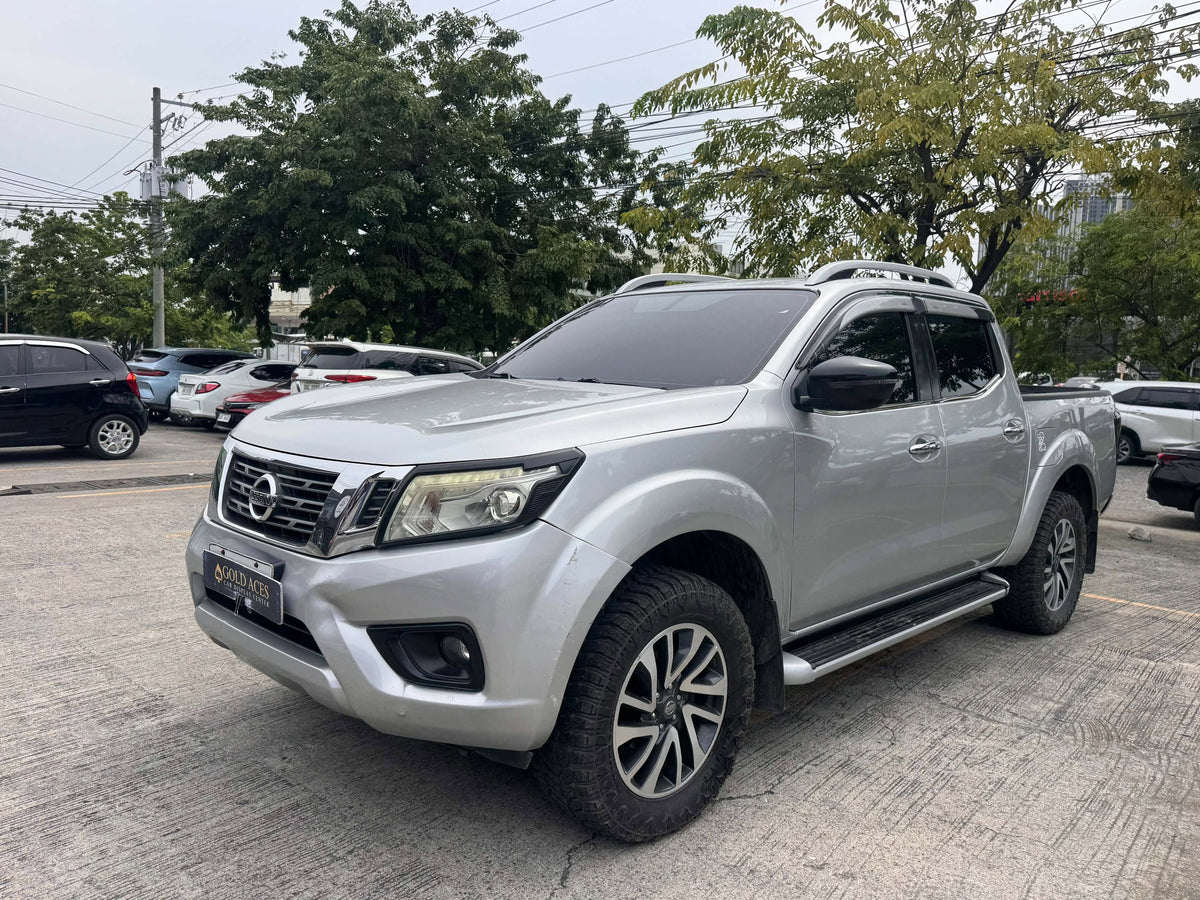 2016 NISSAN NAVARA VL 2.5L 4X4 AUTOMATIC TRANSMISSION Gold Aces Car Display Center