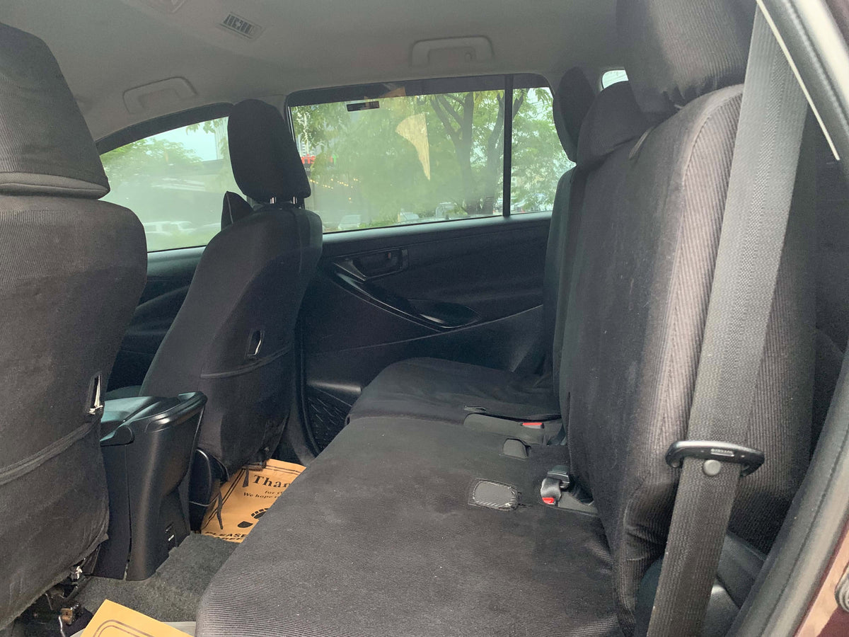 2022 TOYOTA INNOVA 2.8L E DIESEL MANUAL TRANSMISSION Gold Aces Car Display Center