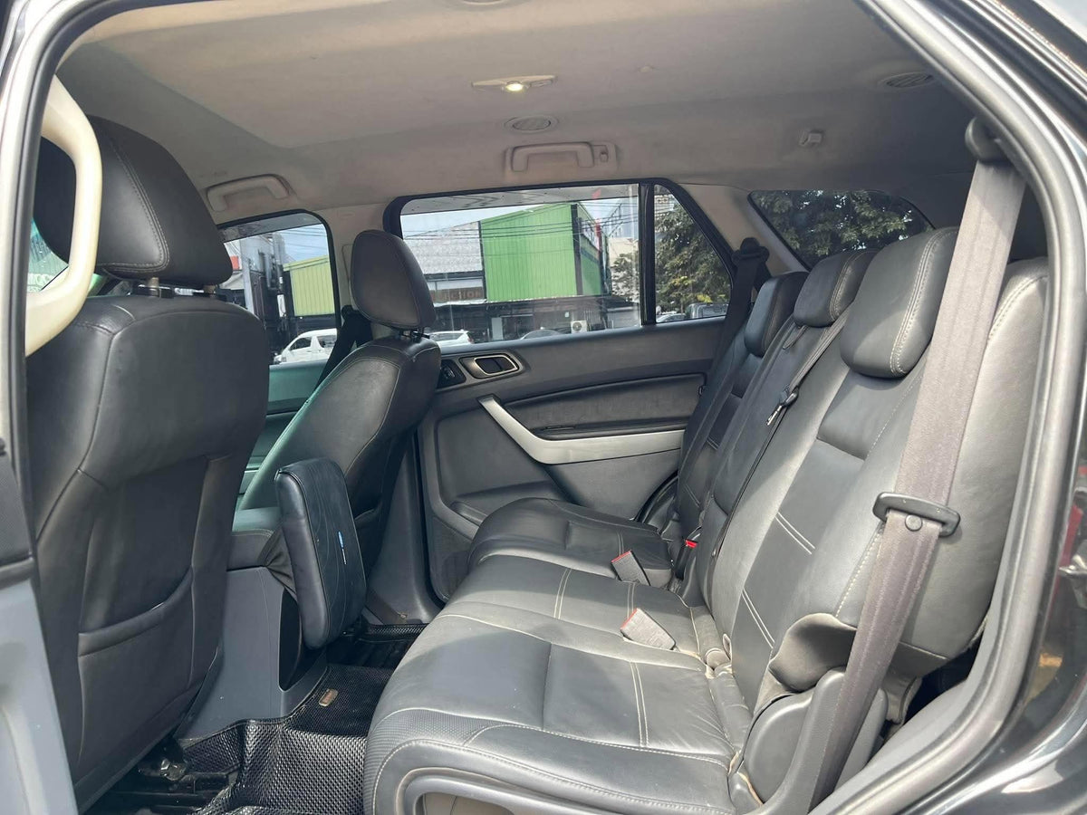2016 FORD EVEREST TREND 4X2 2.2L DSL AUTOMATIC TRANSMISSION Gold Aces Car Display Center