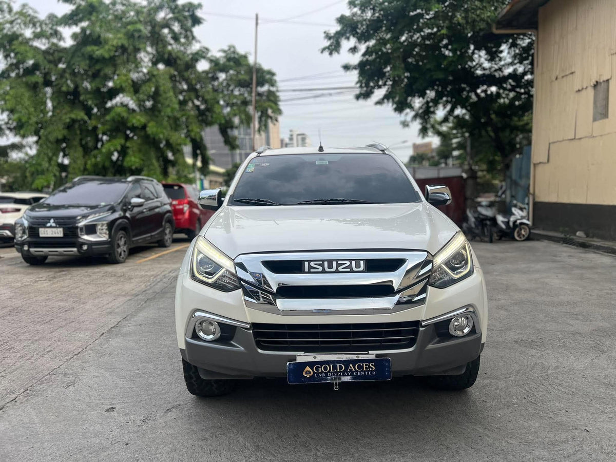 2018 ISUZU MUX LS 3.0L AUTOMATIC TRANSMISSION Gold Aces Car Display Center
