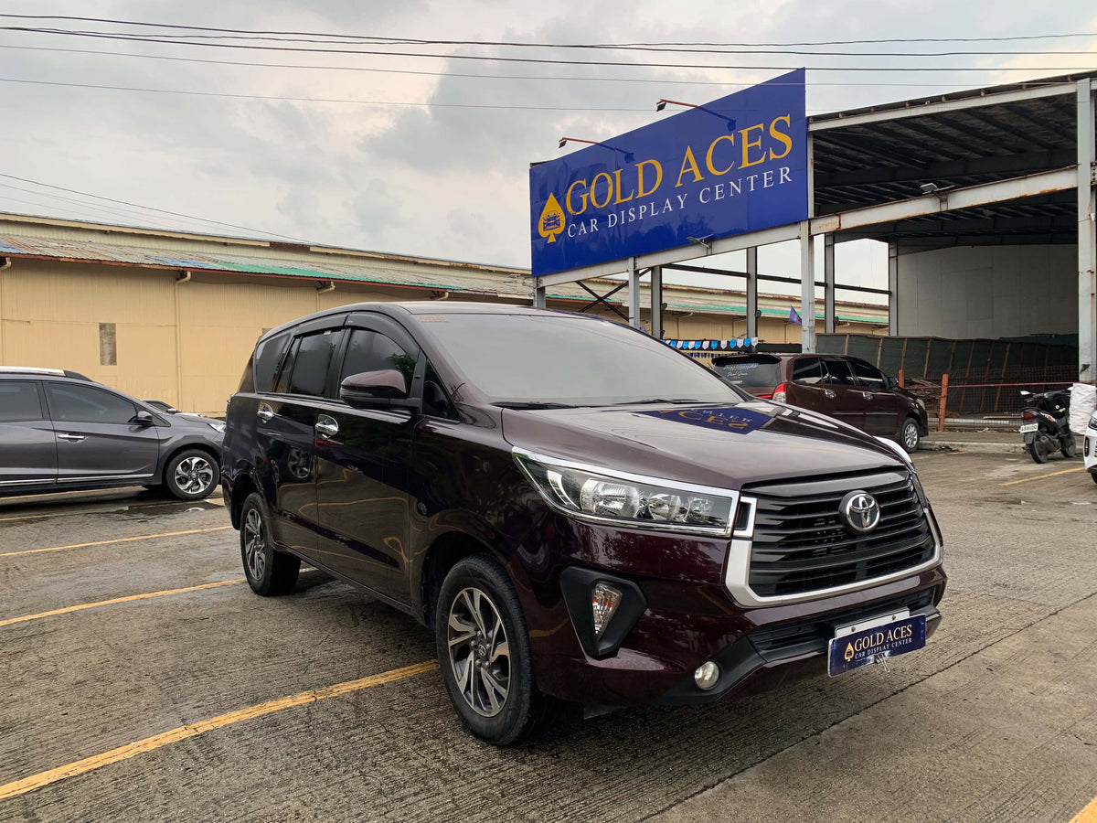 2022 TOYOTA INNOVA 2.8L E DIESEL MANUAL TRANSMISSION Gold Aces Car Display Center
