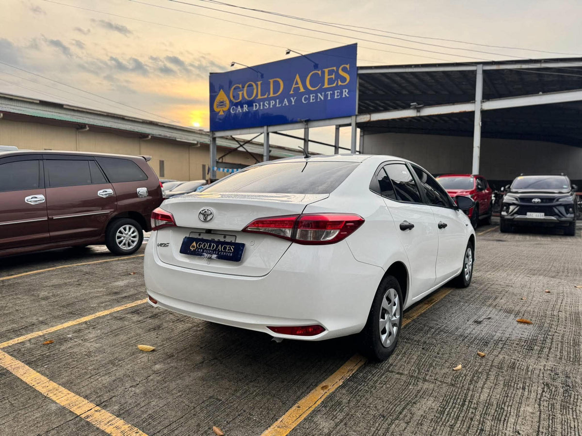 2018 TOYOTA VIOS 1.3L J MANUAL TRANSMISSION Gold Aces Car Display Center