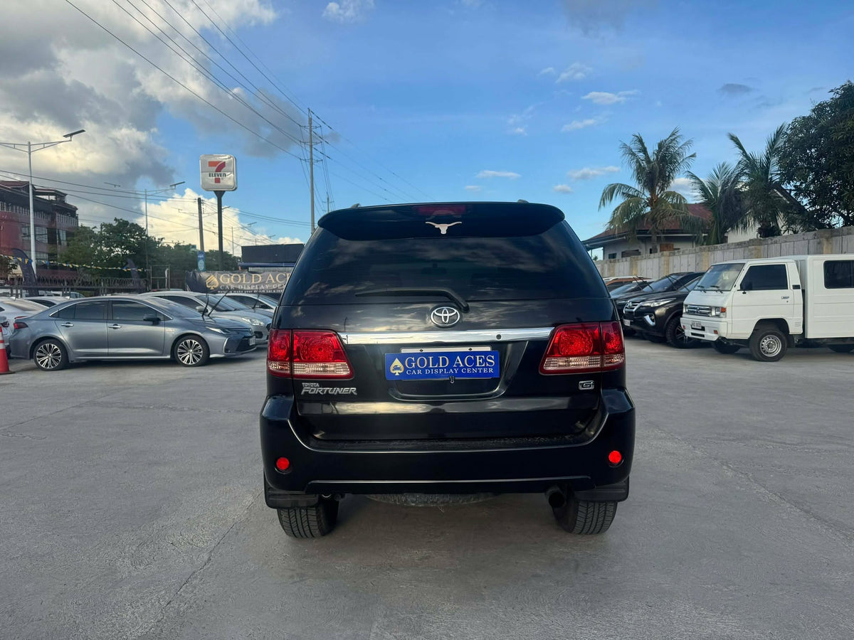 2008 TOYOTA FORTUNER 2.5L 4X2 AUTOMATIC TRANSMISSION Gold Aces Car Display Center