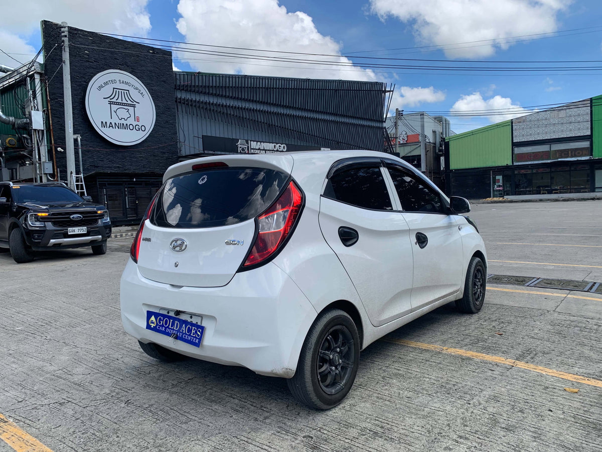 2016 HYUNDAI EON 0.8L MANUAL TRANSMISSION Gold Aces Car Display Center