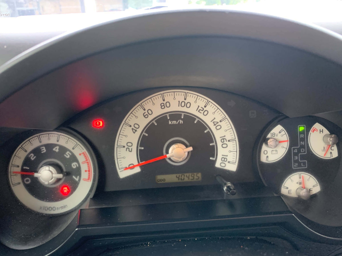 2014 TOYOTA FJ CRUISER 4.0L AUTOMATIC TRANSMISSION (41TKMS ONLY!) Gold Aces Car Display Center