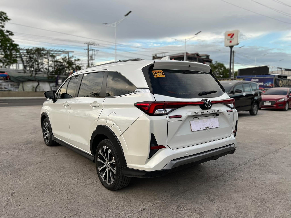 2022 TOYOTA VELOZ 1.5L G AUTOMATIC TRANSMISSION (24TKMS ONLY!) Gold Aces Car Display Center