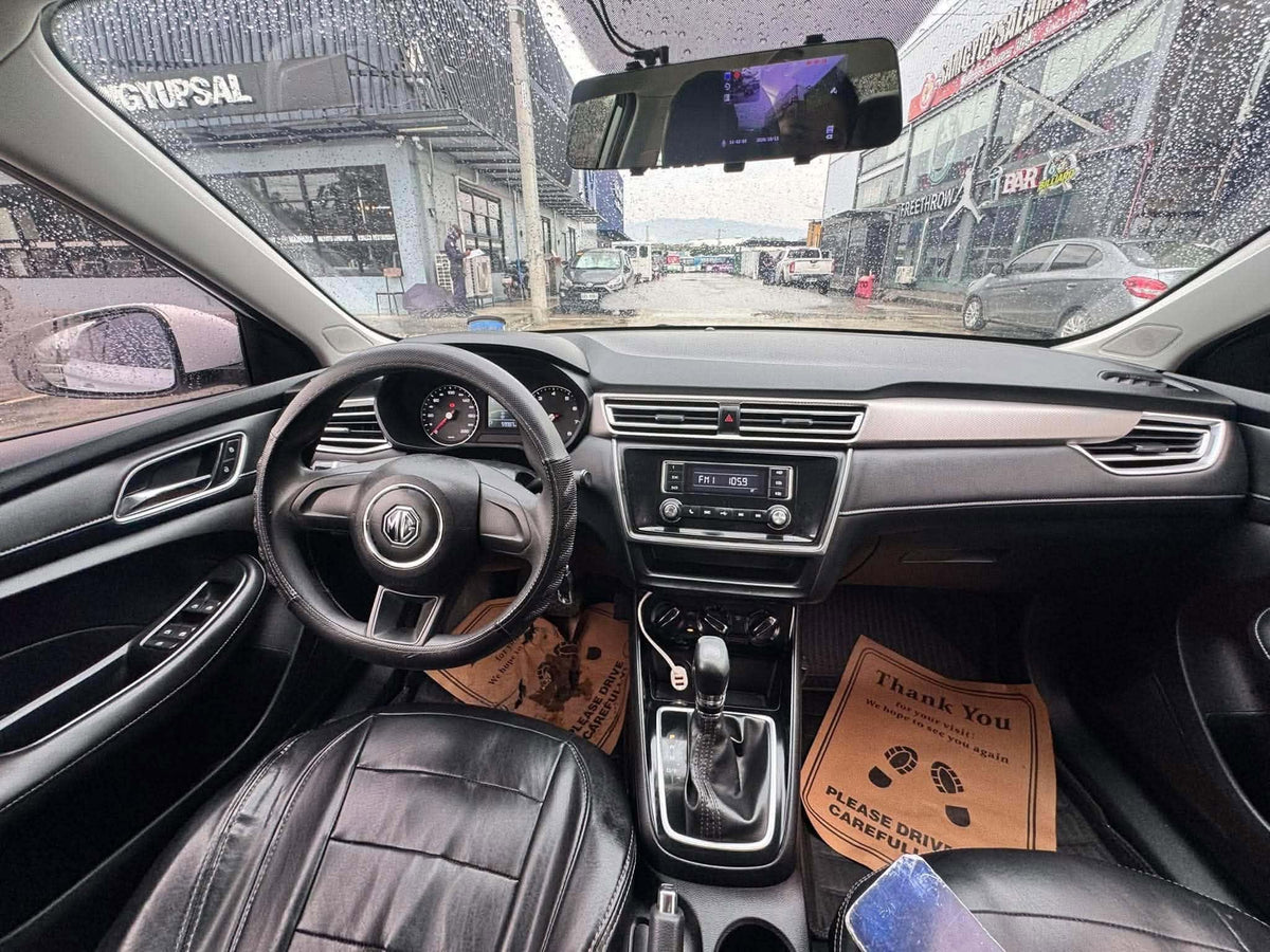 2020 MG 5 CORE 1.5L AUTOMATIC TRANSMISSION Gold Aces Car Display Center