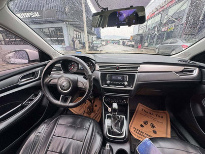 2020 MG 5 CORE 1.5L AUTOMATIC TRANSMISSION Gold Aces Car Display Center