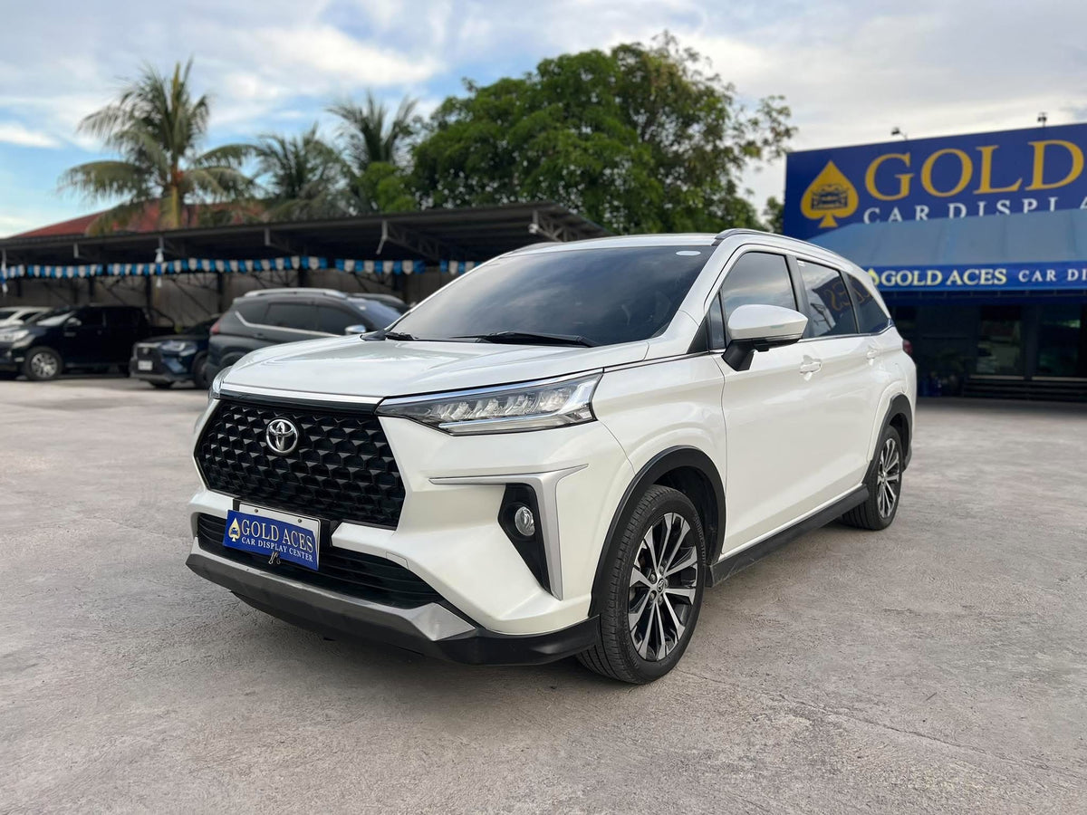 2022 TOYOTA VELOZ 1.5L G AUTOMATIC TRANSMISSION (24TKMS ONLY!) Gold Aces Car Display Center