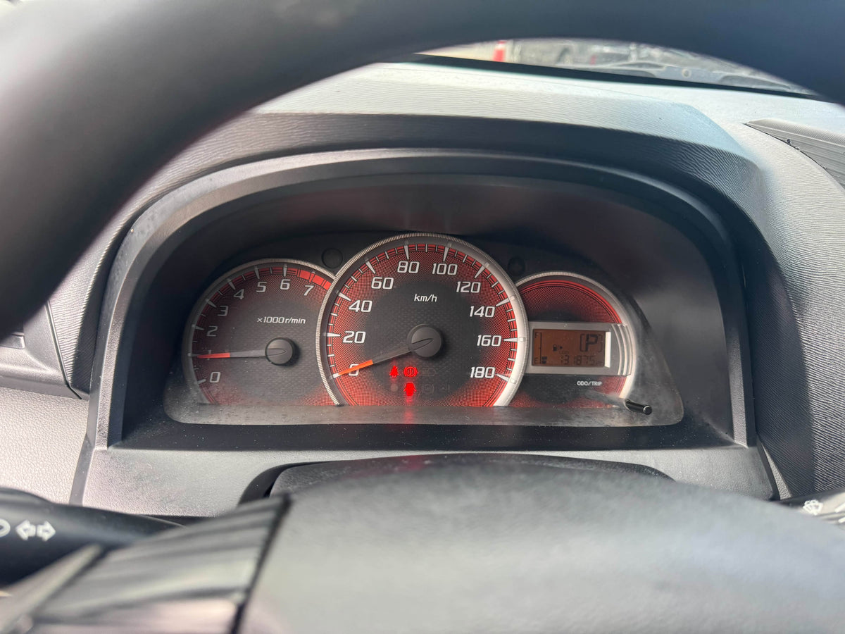 2012 TOYOTA AVANZA 1.3L E AUTOMATIC TRANSMISSION Gold Aces Car Display Center
