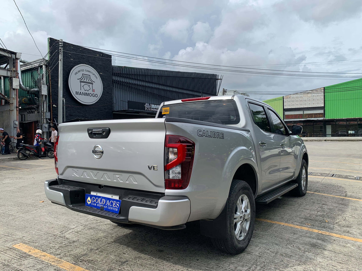 2024 NISSAN NAVARA 2.5L VE 4X2 AUTOMATIC TRANSMISSION Gold Aces Car Display Center