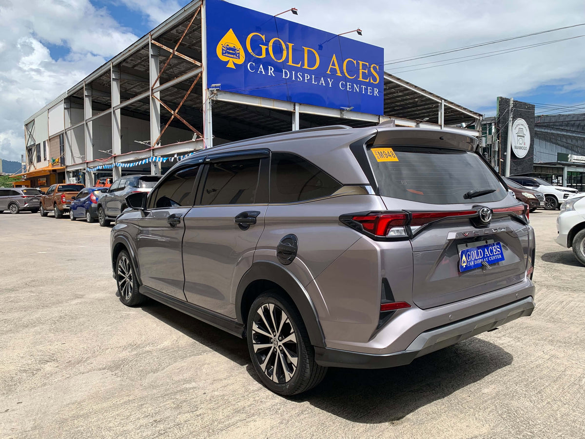 2023 TOYOTA VELOZ 1.5L V AUTOMATIC TRANSMISSION Gold Aces Car Display Center