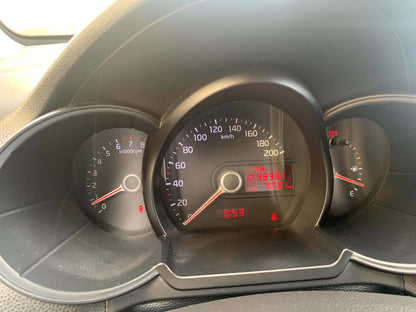 2014 KIA PICANTO 1.0L AUTOMATIC TRANSMISSION Gold Aces Car Display Center