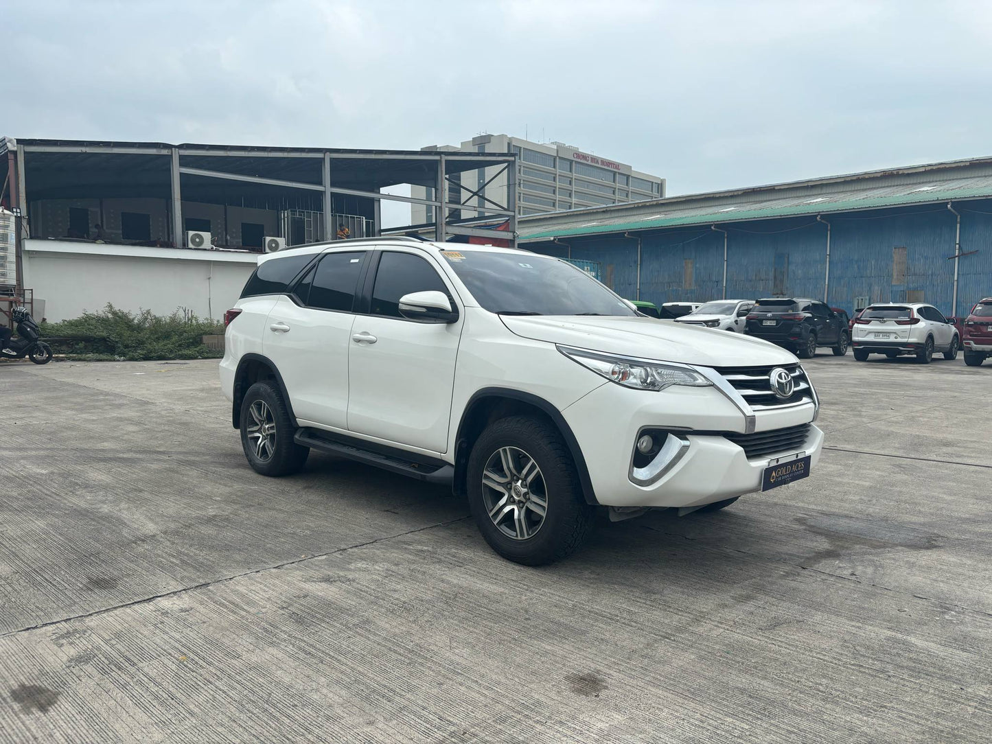 2017 TOYOTA FORTUNER 2.4L G 4X2 AUTOMATIC TRANSMISSION TOYOTA